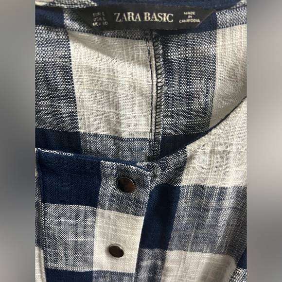 Zara Basics Plaid Navy Blue Top - Picture 3 of 4